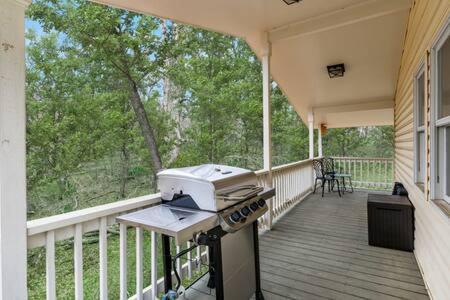 Harpers Ferry Cabin Hot Tub, Deck, Fire Pit, Wifi Extérieur photo