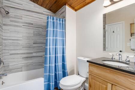Harpers Ferry Cabin Hot Tub, Deck, Fire Pit, Wifi Extérieur photo