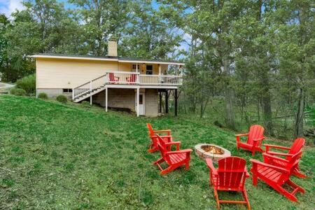 Harpers Ferry Cabin Hot Tub, Deck, Fire Pit, Wifi Extérieur photo