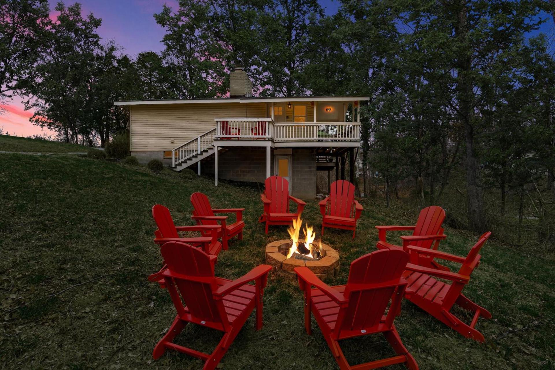 Harpers Ferry Cabin Hot Tub, Deck, Fire Pit, Wifi Extérieur photo